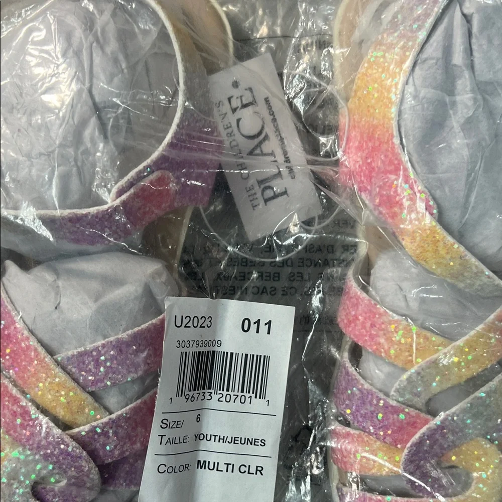 The Children's Place Glittery Girls Sandals & sunglasses. New in packages
